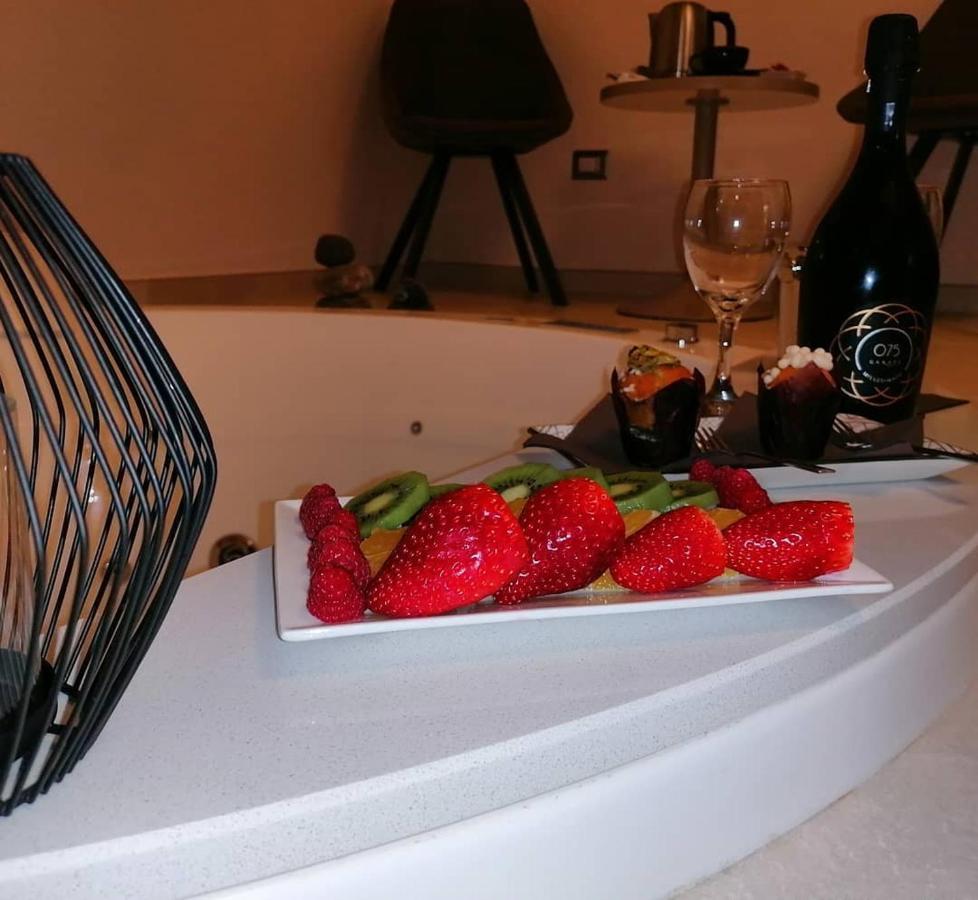 Lux Suite Taranto Ngoại thất bức ảnh