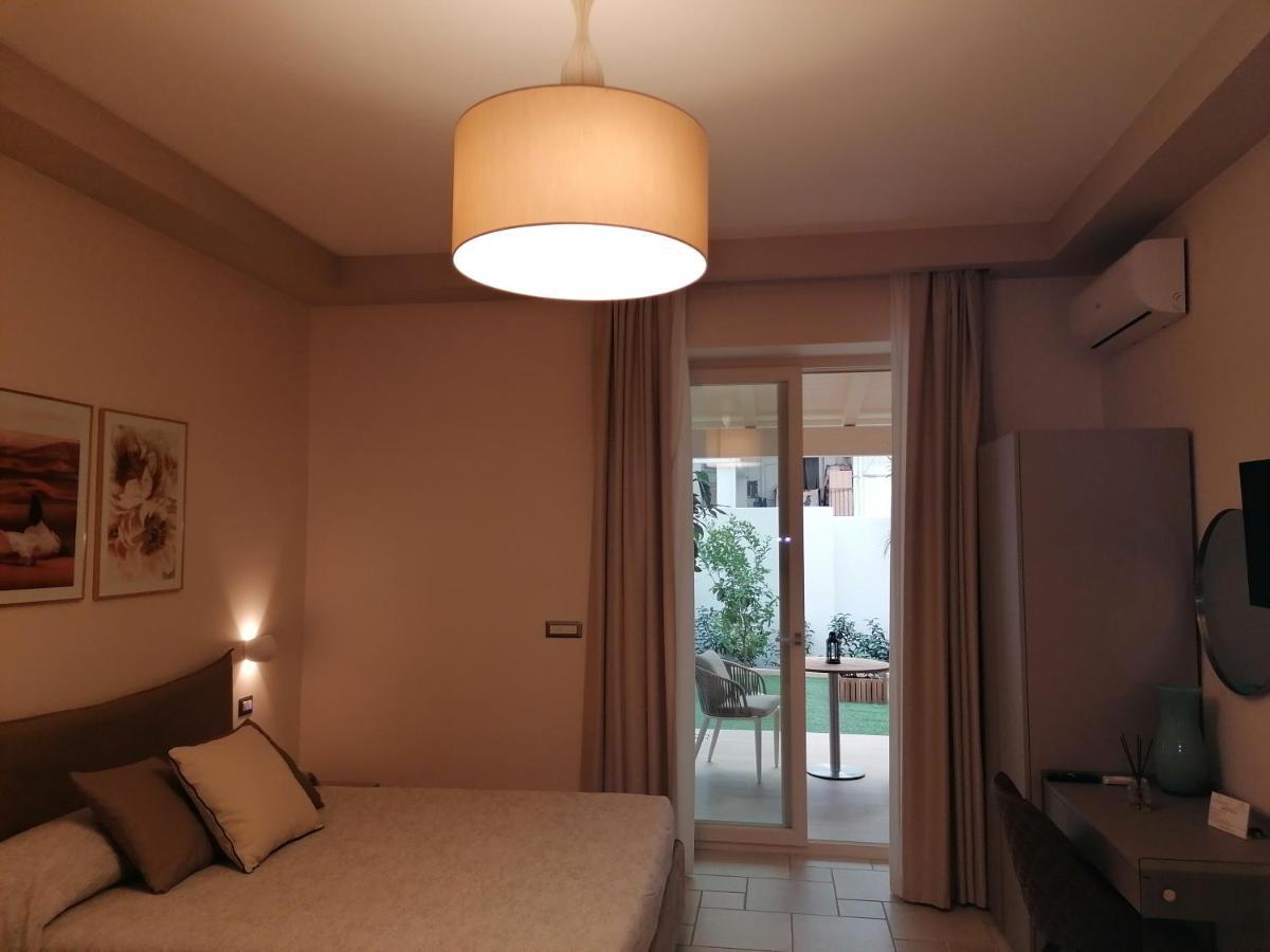 Lux Suite Taranto Ngoại thất bức ảnh